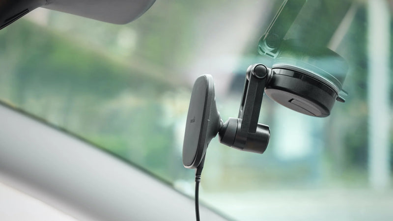 SnapTo Universal Car Mount with Wireless Charging